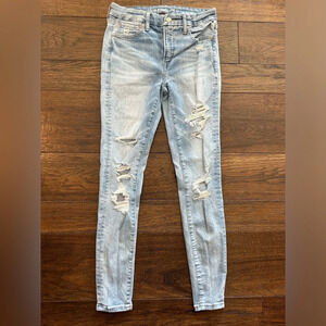 American Eagle Outfitters Light Blue Skinny Jeans